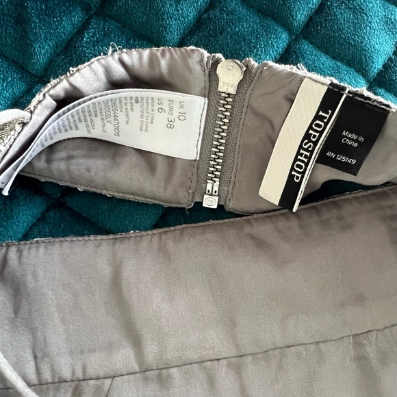 Silver lace crop top - Picture 8 of 8